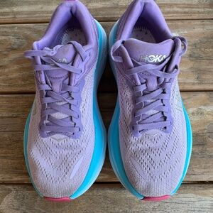 Hoka Bondi 8 lavender.